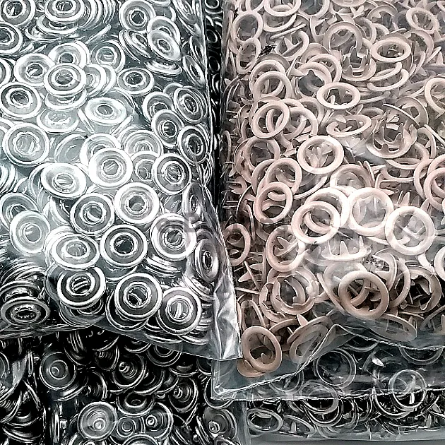 Baby Snap Buttons 3/8" Stainless 9,5 mm Prong Snaps Fastener Milky Coffee Color 250 Pcs/Pk C0095DPPKMilkCoffe