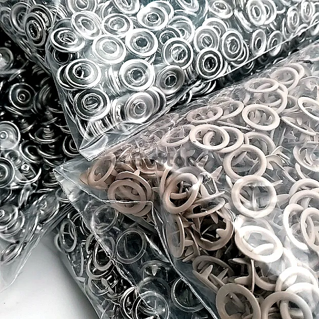 Baby Snap Buttons 3/8" Stainless 9,5 mm Prong Snaps Fastener Milky Coffee Color 250 Pcs/Pk C0095DPPKMilkCoffe