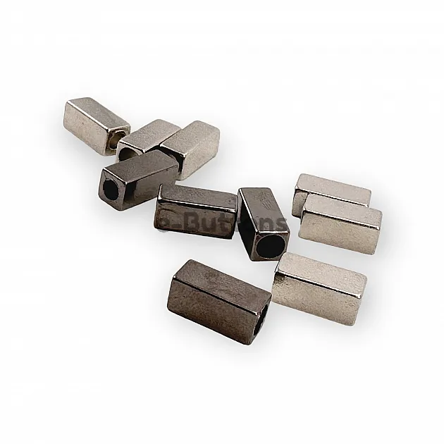 Giriş 4 mm Bağucu Dikdörtgen Şekil  6 x 14 mm E 1694